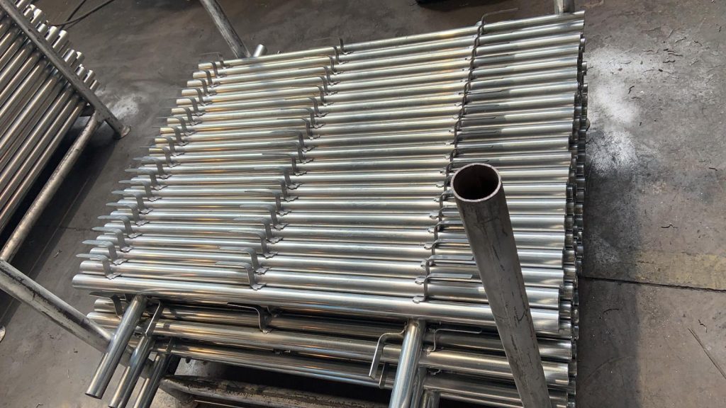 Fixed guardrail posts
