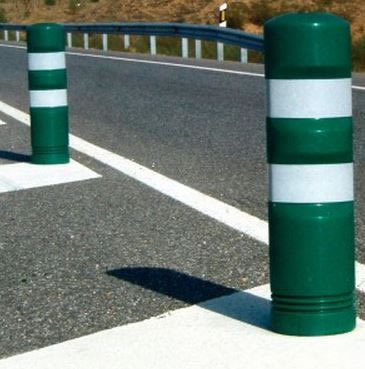 Marker posts
