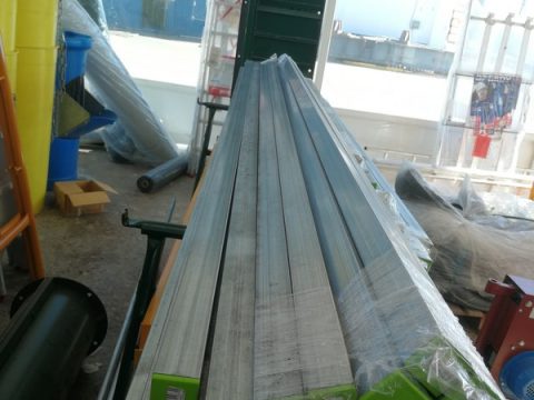 Fixed screed rails