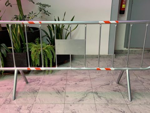 Economy pedestrian barrier